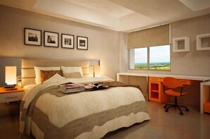 Escritorio, insonorización y ropa de cama 