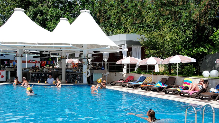 Grand Okan Hotel