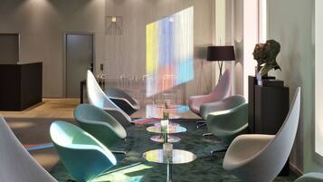 Lobby lounge