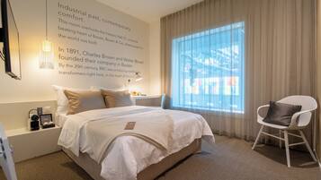 Literie hypoallergénique, coffres-forts dans les chambres, bureau