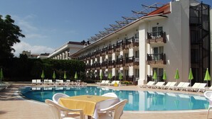 Pool - Ege Montana Hotel - All Inclusive (Kemer)