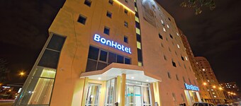 Bonhotel