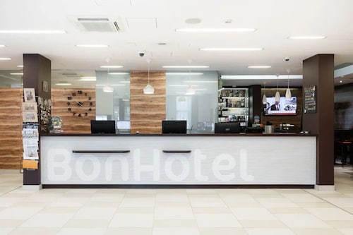 Bonhotel
