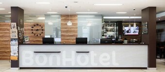 Bonhotel