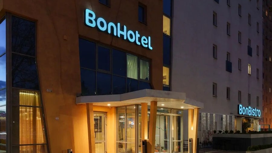 Bonhotel