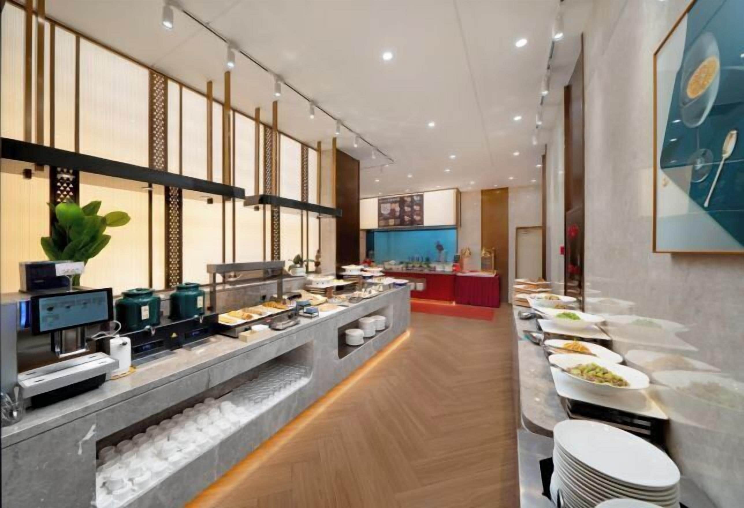 Breakfast, lunch, dinner served; local cuisine 