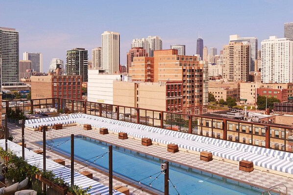 Pool - Soho House Chicago (Chicago)