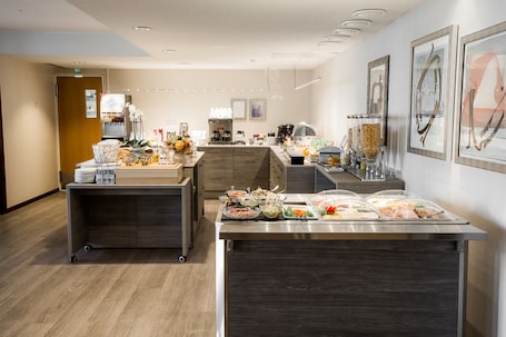Restaurant. Hotel Kauppi