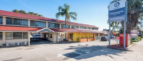 Bagian depan properti