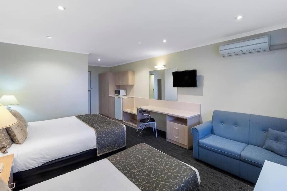 Premium bedding, in-room safe, soundproofing, iron/ironing board