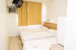 Free WiFi, bed sheets - Hotel Minuano Home (Porto Alegre)
