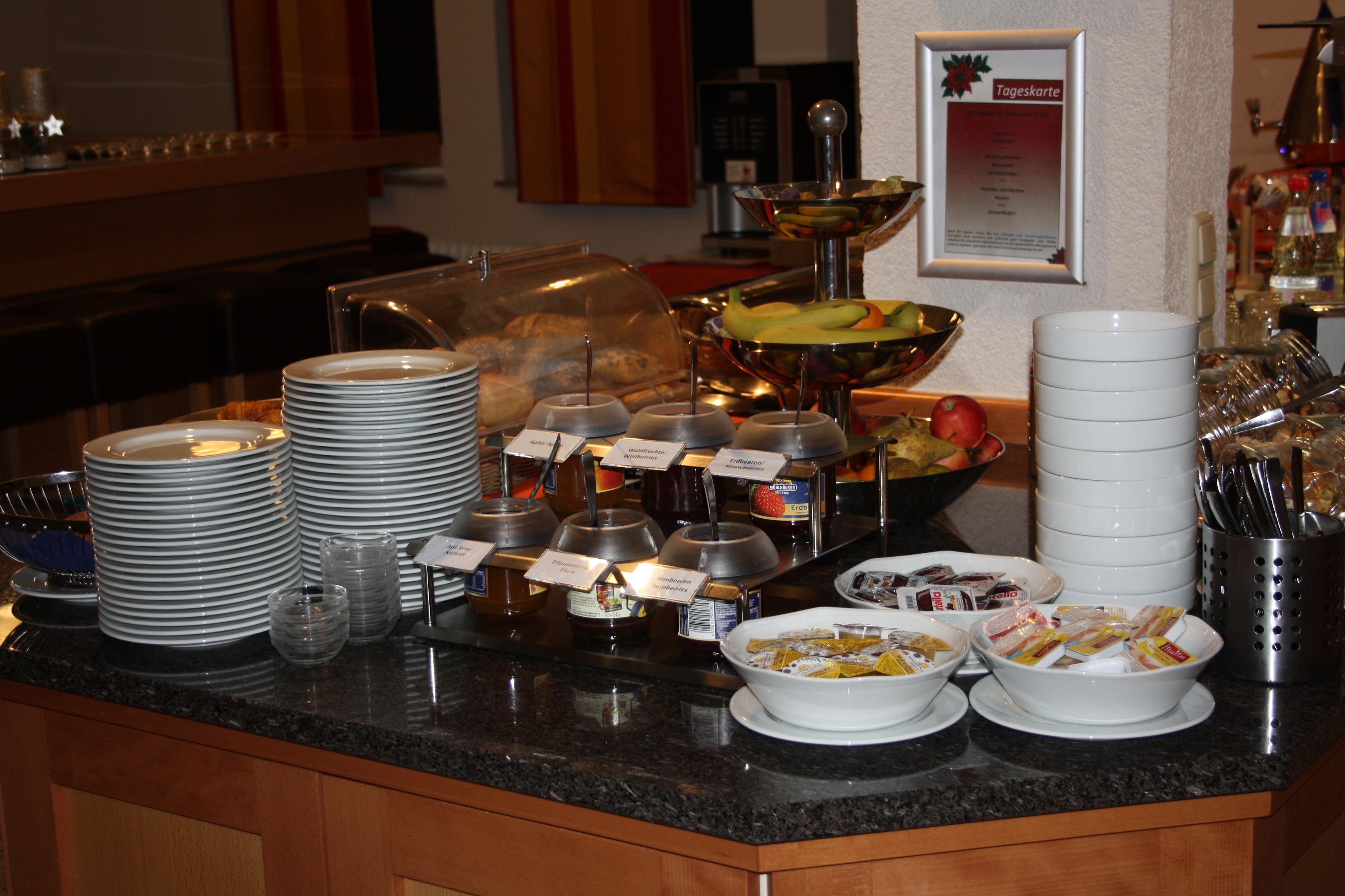 daily buffet breakfast (eur 11 per person)