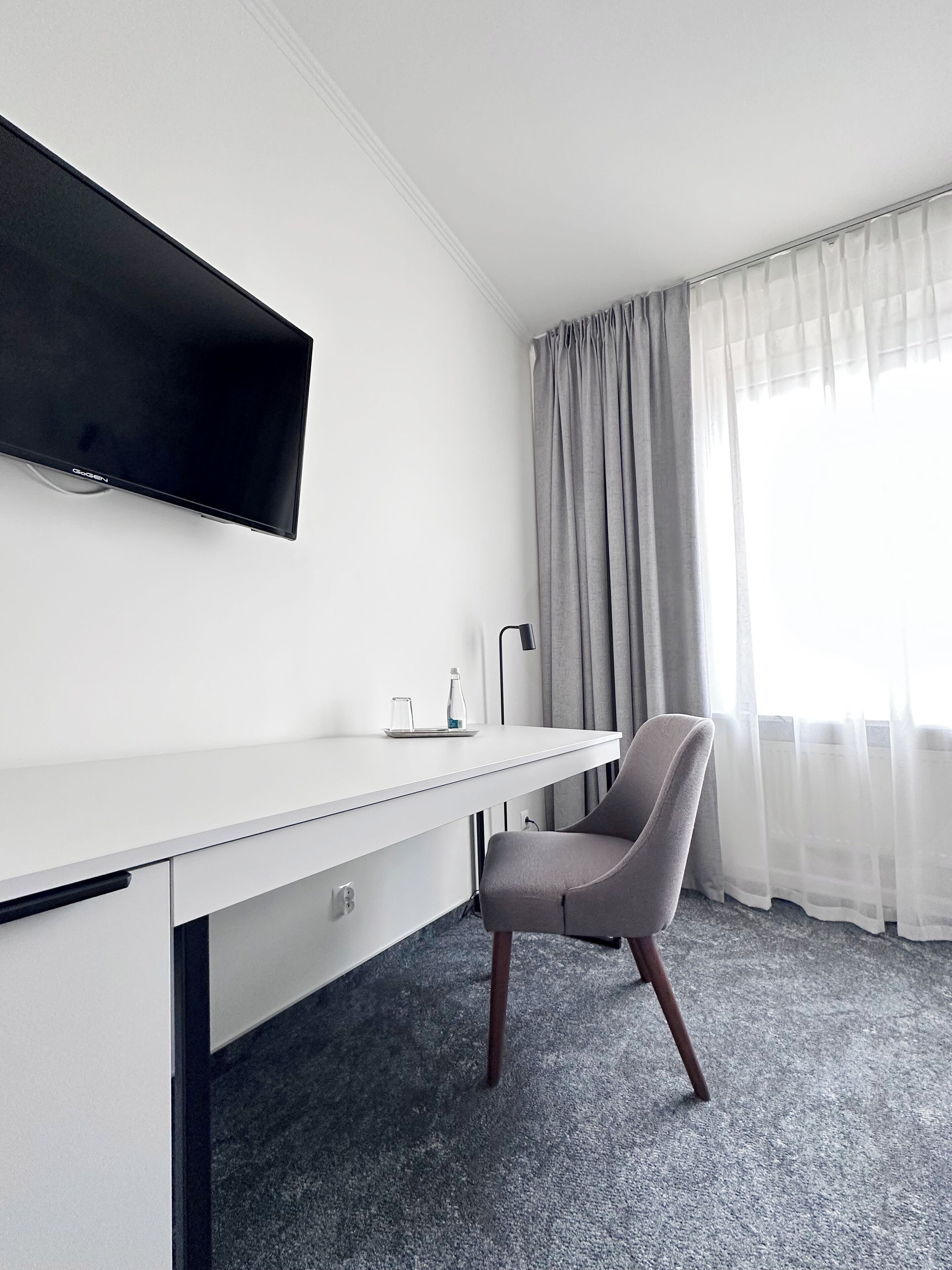 desk, soundproofing, iron/ironing board, free wifi