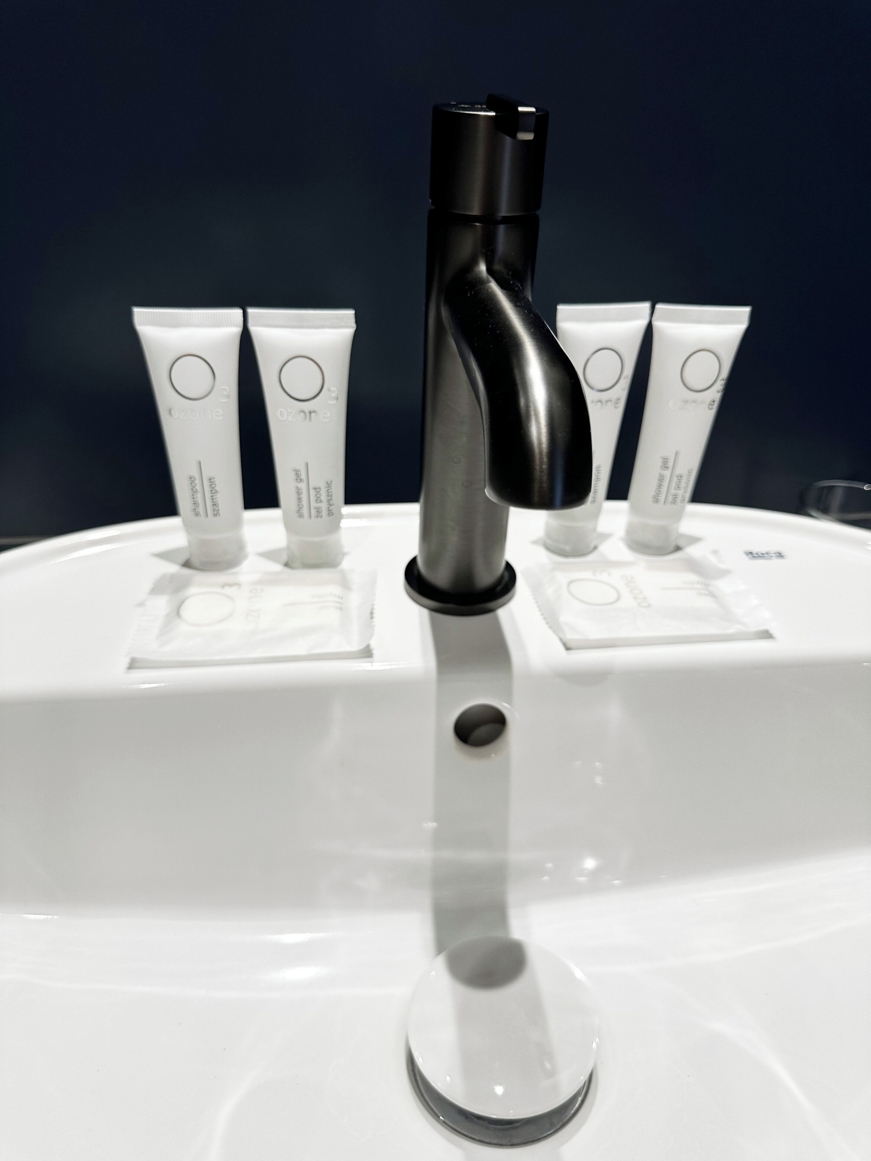 desk, soundproofing, iron/ironing board, free wifi