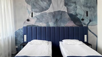 Premium-Doppel- oder -Zweibettzimmer | Schreibtisch, schallisolierte Zimmer, Bügeleisen/Bügelbrett