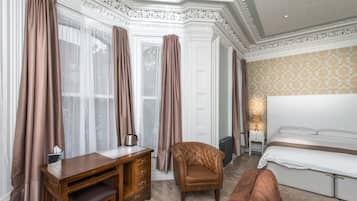 Grand Studio Suite | Egyptian cotton sheets, individually decorated, individually furnished