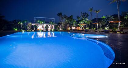 Samanea Beach Resort & Spa