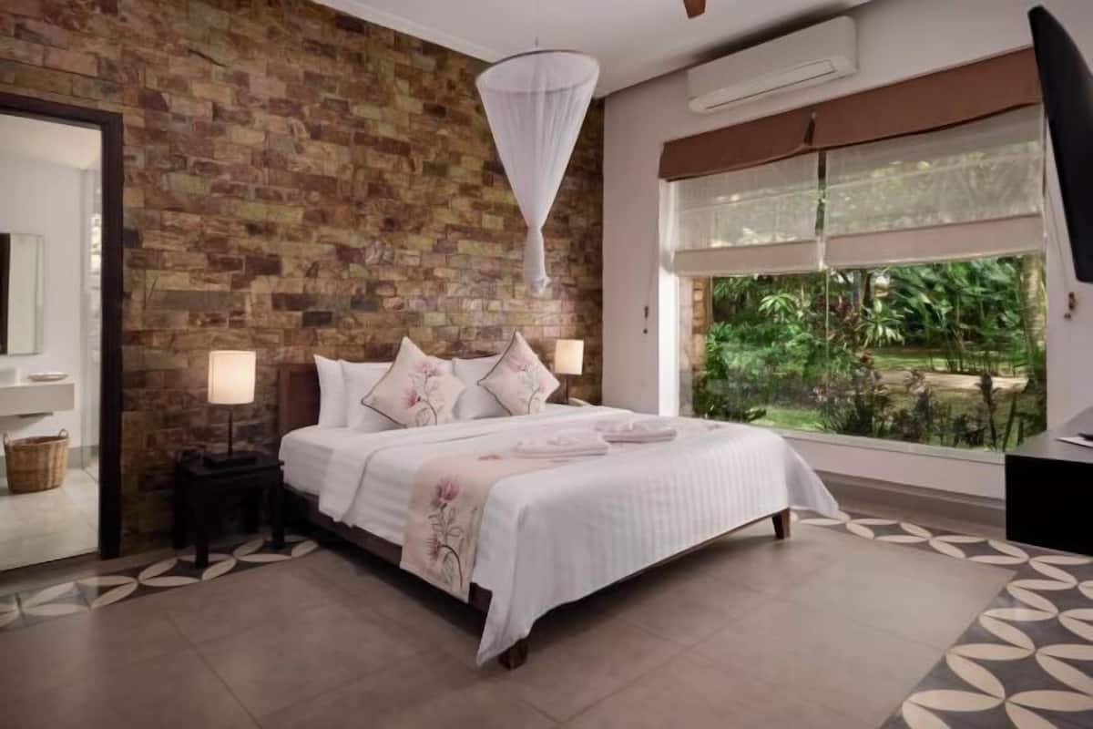 1 bedroom, premium bedding, Select Comfort beds, minibar