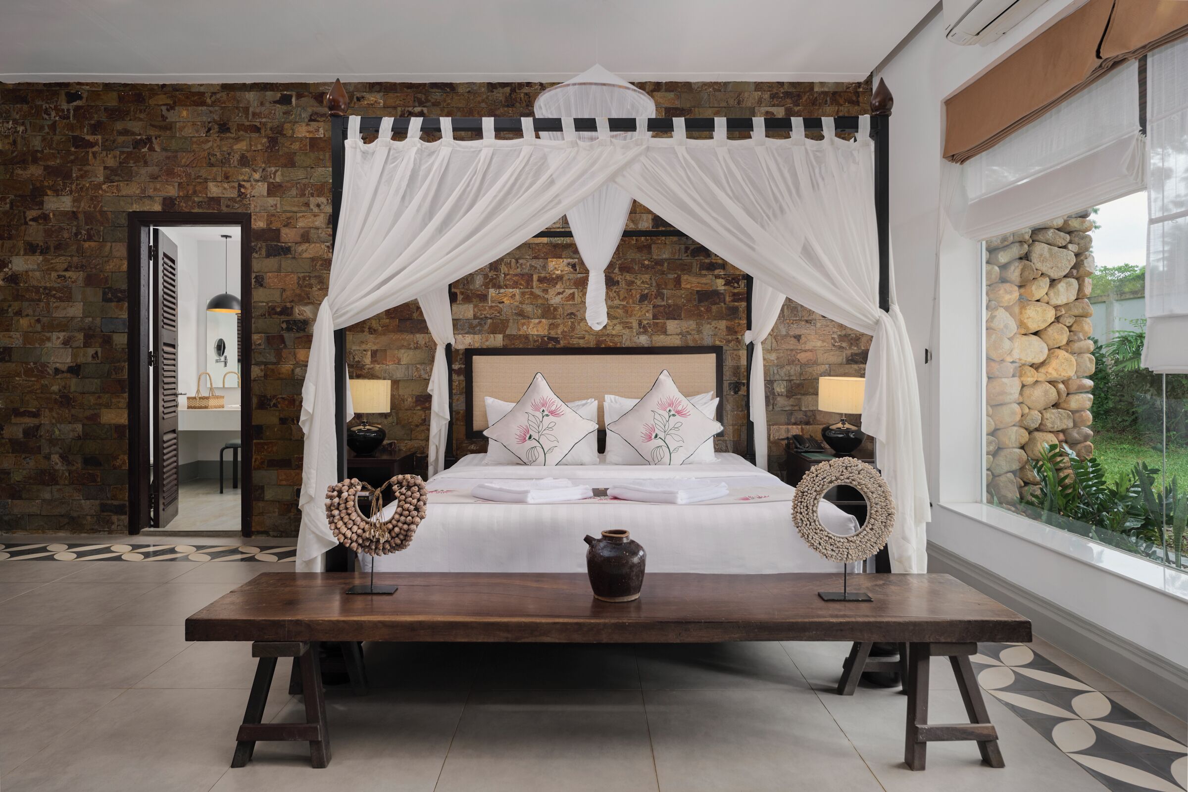 junior double room (suite) | 1 bedroom, premium bedding, select comfort beds, minibar