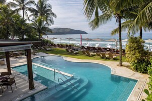 Outdoor pool, pool umbrellas, sun loungers