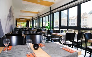 Food and drink - Hotel TerraNostra (Tarascon-sur-Ariege)