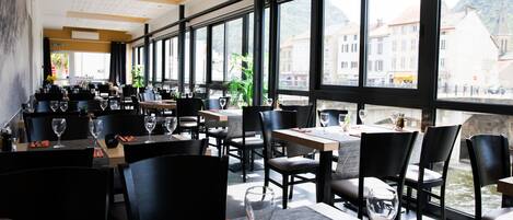 Spécialités Cuisine régionale, restauration en plein air