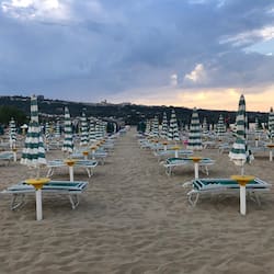 Private beach, sun-loungers, beach umbrellas