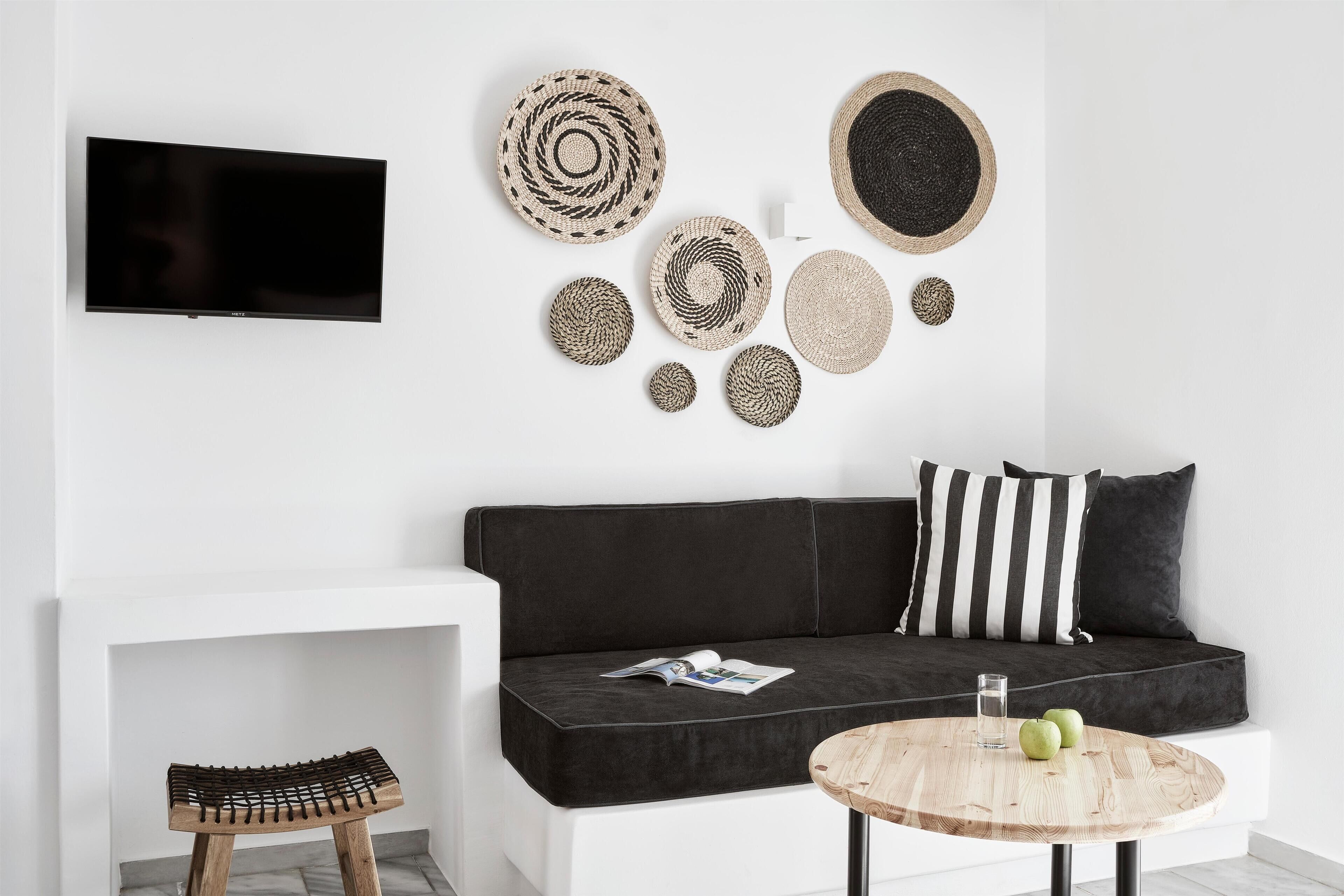 Photo - Mr & Mrs White Mykonos