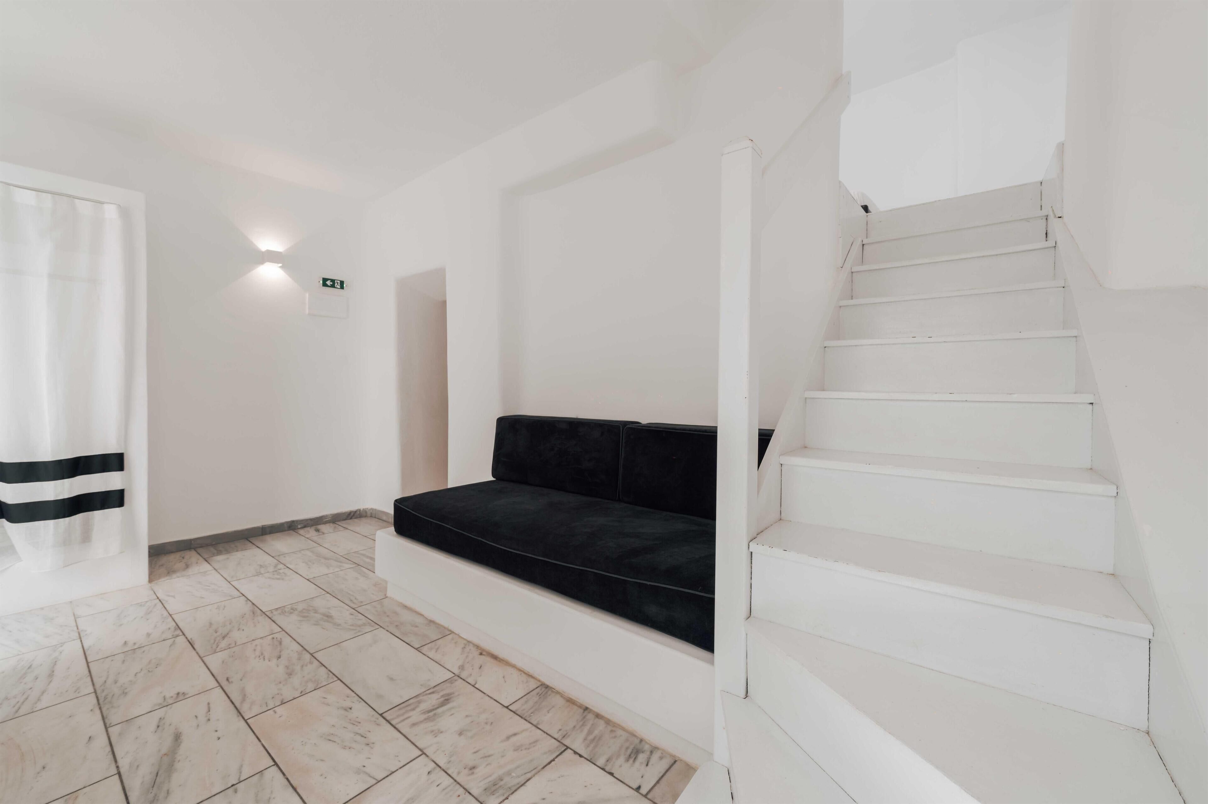 Photo - Mr & Mrs White Mykonos