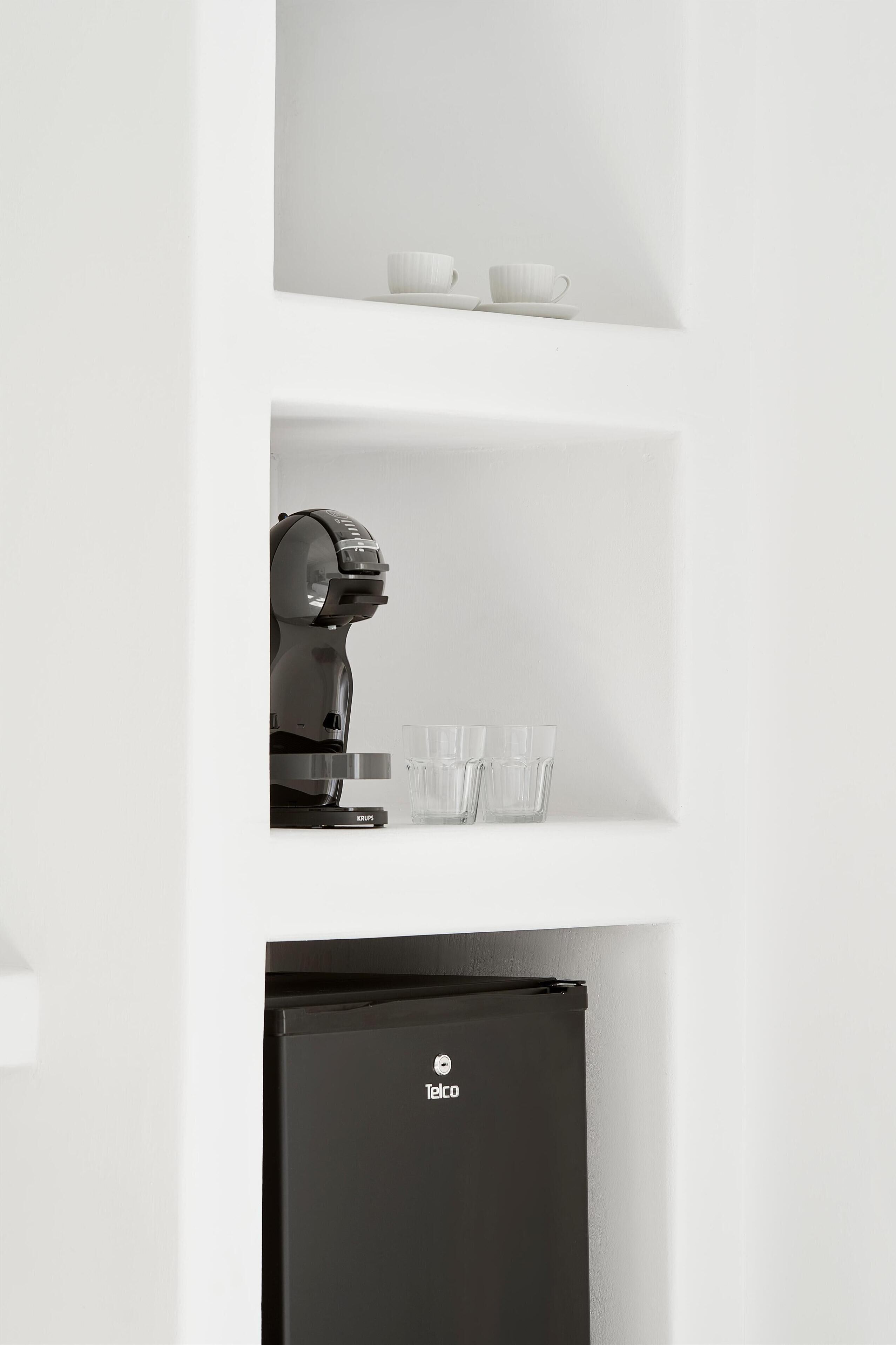 Photo - Mr & Mrs White Mykonos