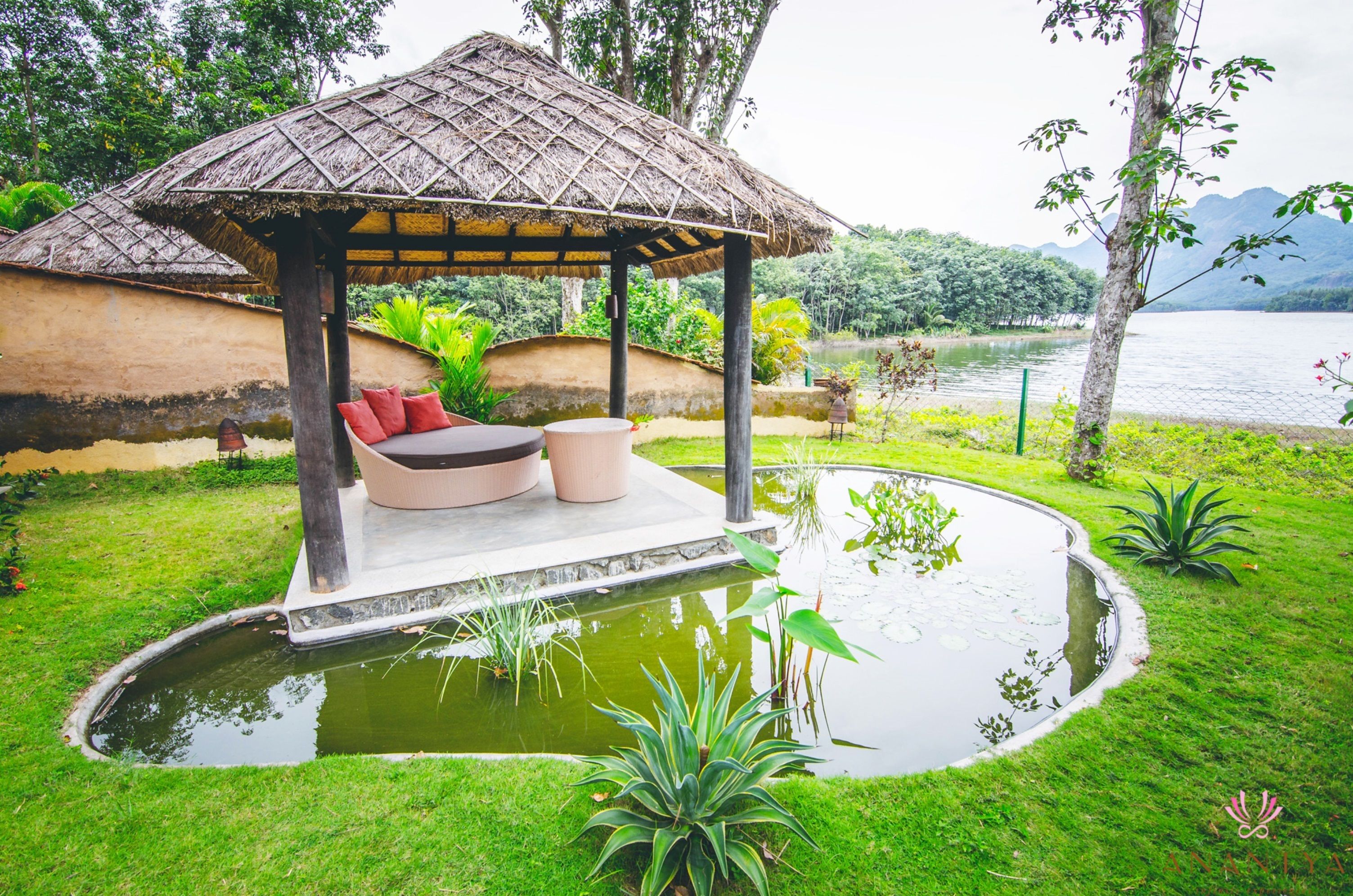 Sidhi Lake View Villa	 | 1 bedroom, premium bedding, minibar, in-room safe