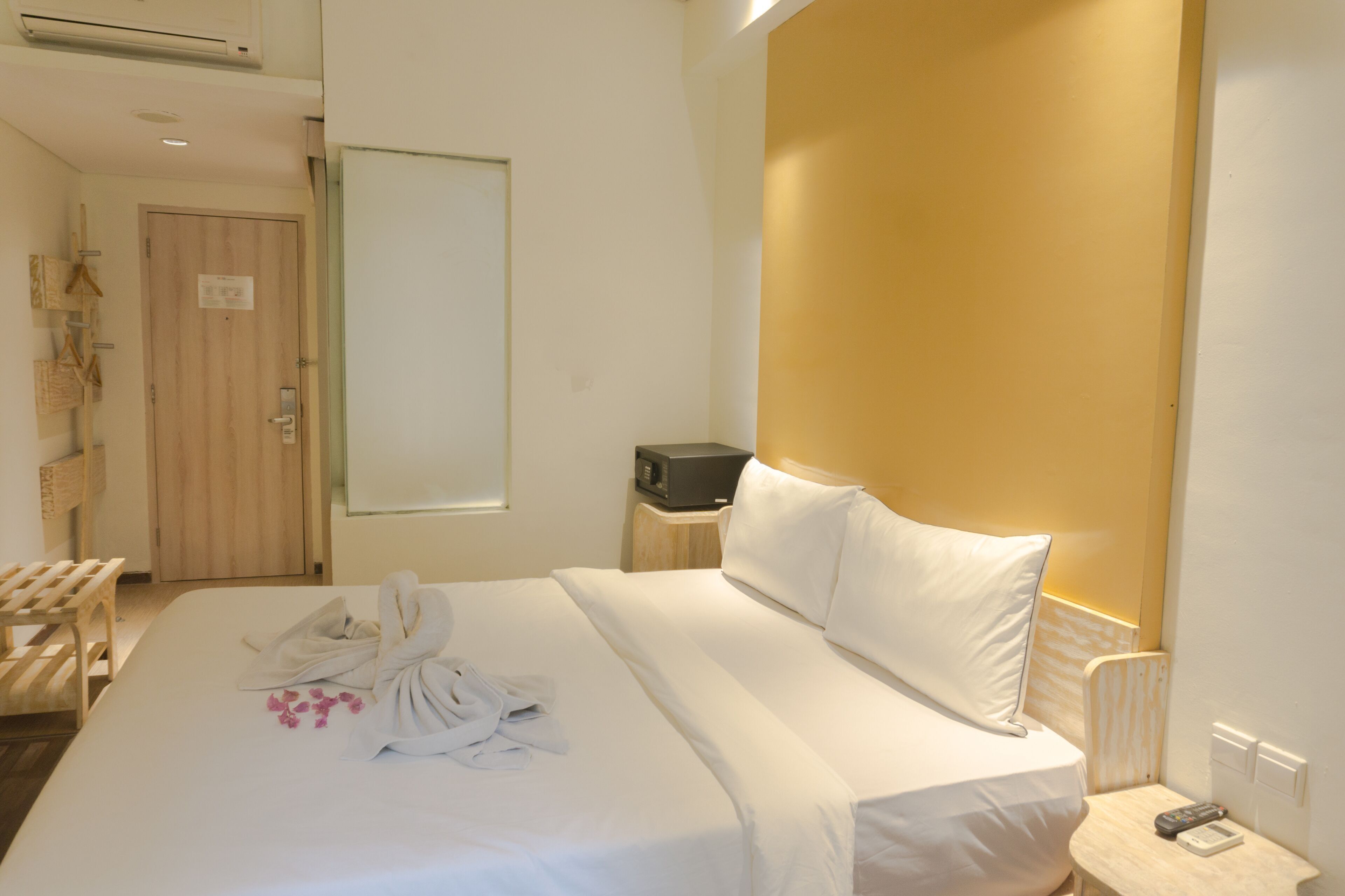 In-room safe, desk, laptop workspace, blackout curtains