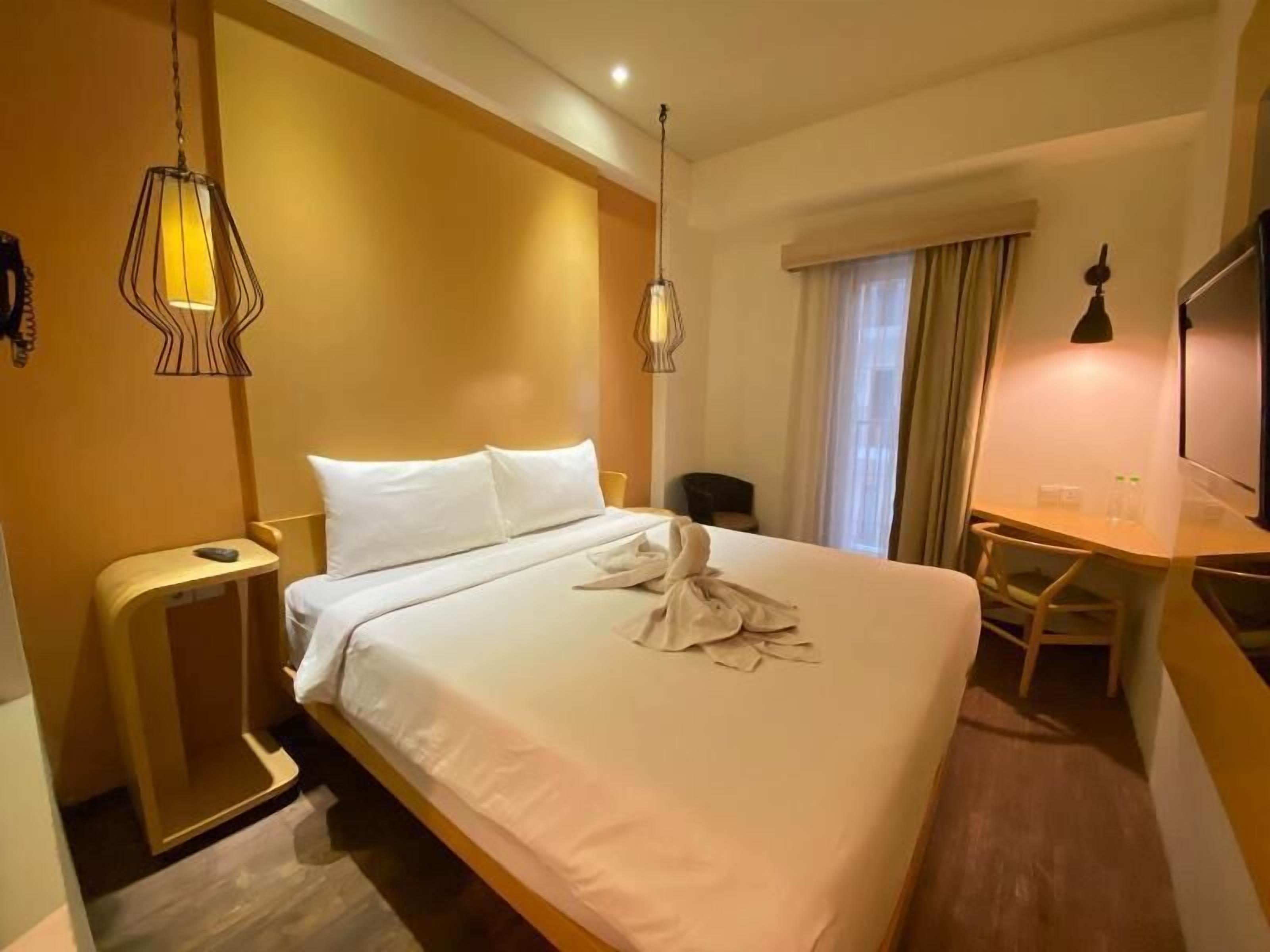 In-room safe, desk, laptop workspace, blackout curtains