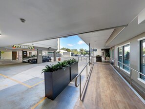 Exterior - ibis budget Sydney Airport (Mascot)