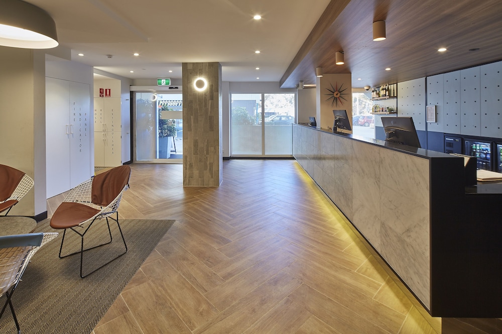 ibis budget Sydney Airport by null