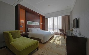 Minibar, in-room safe, alarm clocks - Kinho Narada Hotel (Wenzhou)