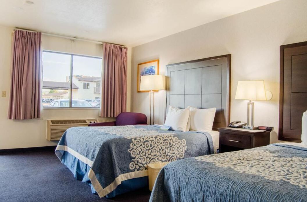 書桌、熨斗/熨衫板、免費 Wi-Fi