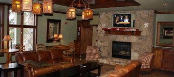 Tyra Riverbend by Breckenridge Resort Managers