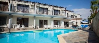 Crystallo Apartments