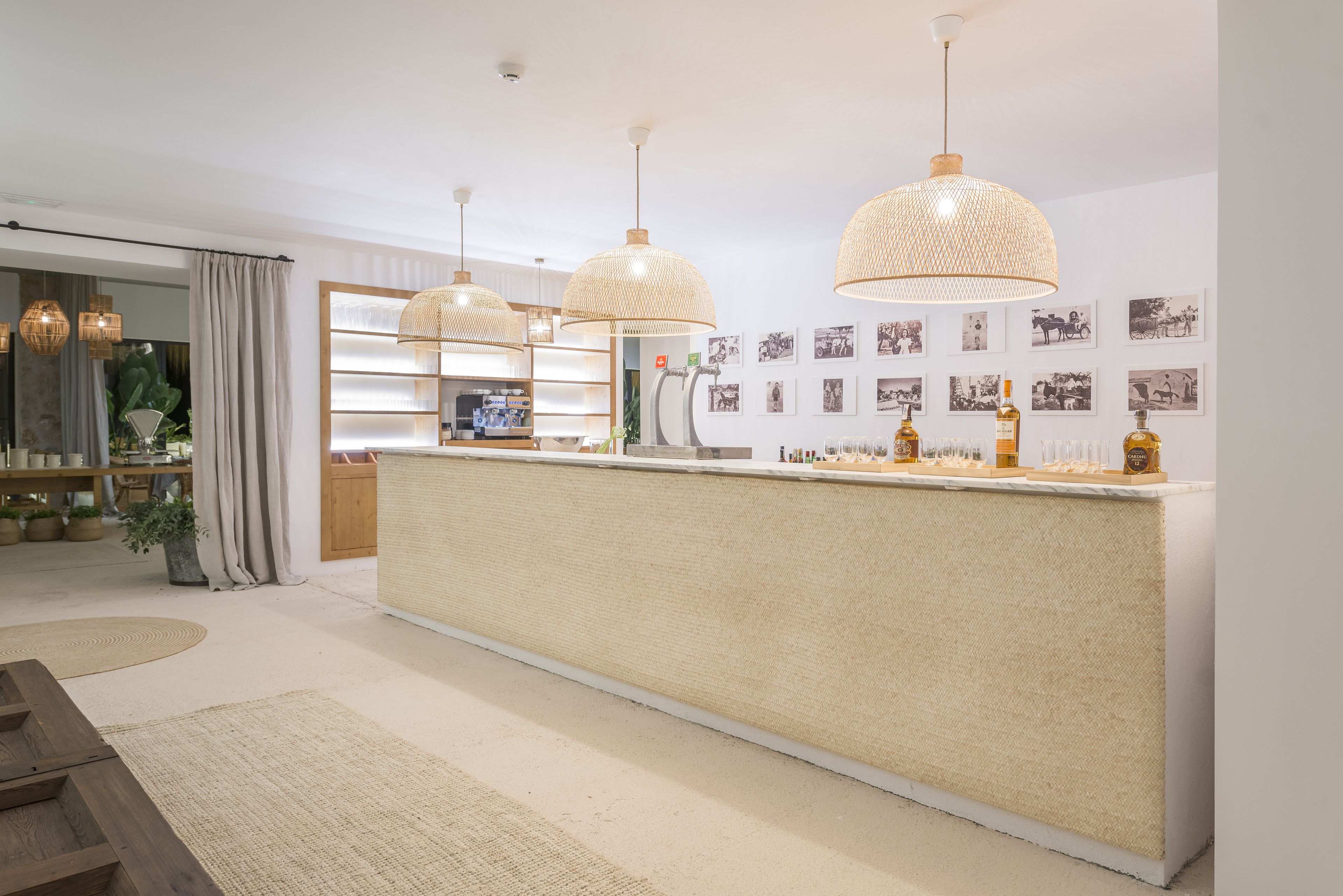 breakfast, lunch, dinner served; local cuisine, garden views