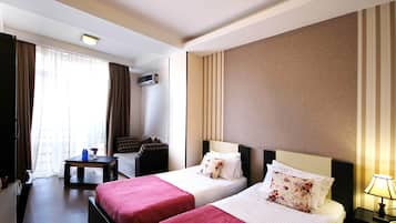 Comfort Double or Twin Room | Frette Italian sheets, premium bedding, memory foam beds, in-room safe
