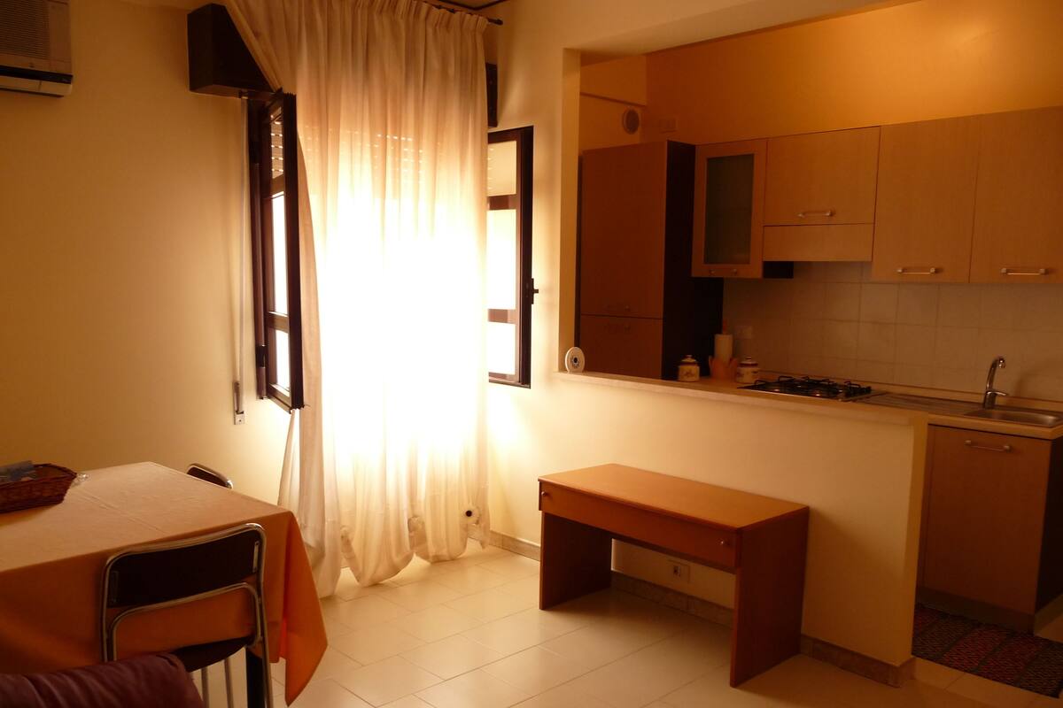 Apartment, 2 Bedrooms | Private kitchen | Fridge
