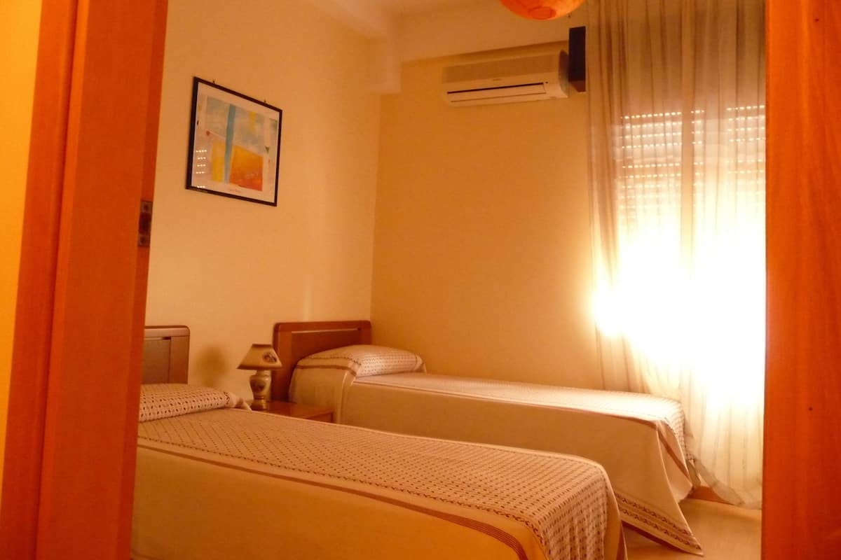 Desk, free cots/infant beds, free WiFi, wheelchair access