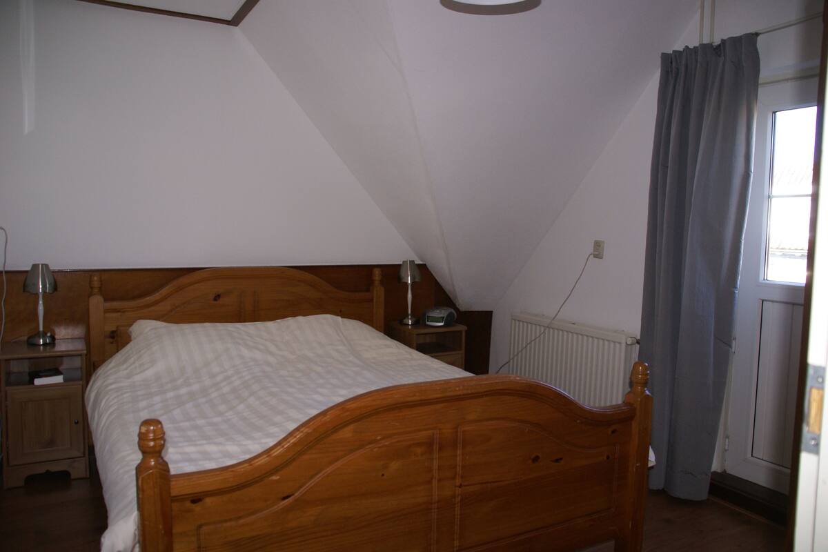 apartment, 2 bedrooms | cots/infant beds, free wifi, bed sheets