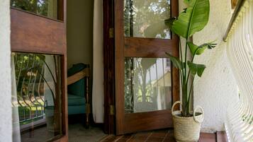 Chambre Standard | Vue depuis le balcon