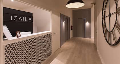 Izaila Plaza Catalunya
