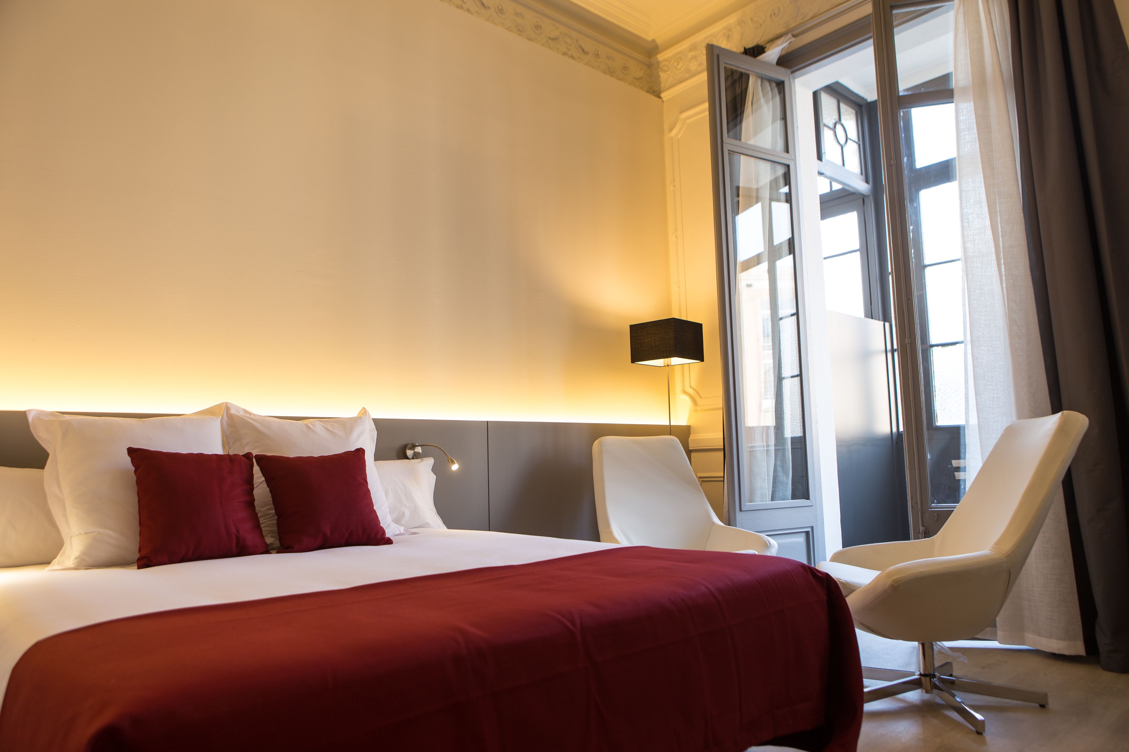 客房内保险箱、隔音、熨斗/熨板、婴儿床