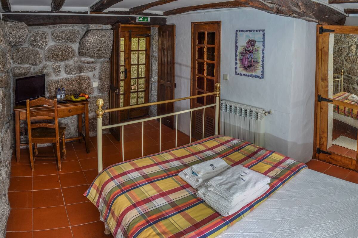 Economy Double Room | Free WiFi