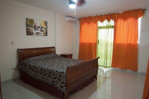 Standard Room | Bed sheets