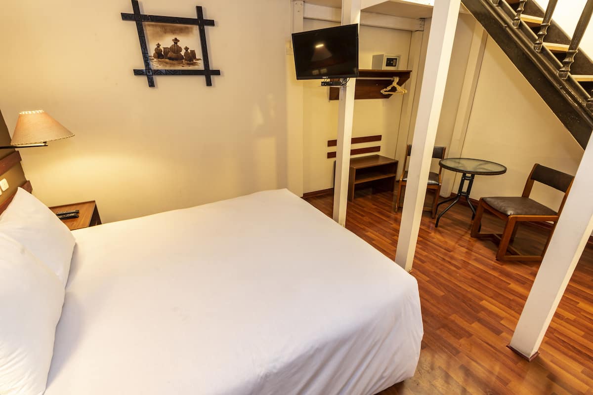 1 bedroom, in-room safe, desk, laptop workspace